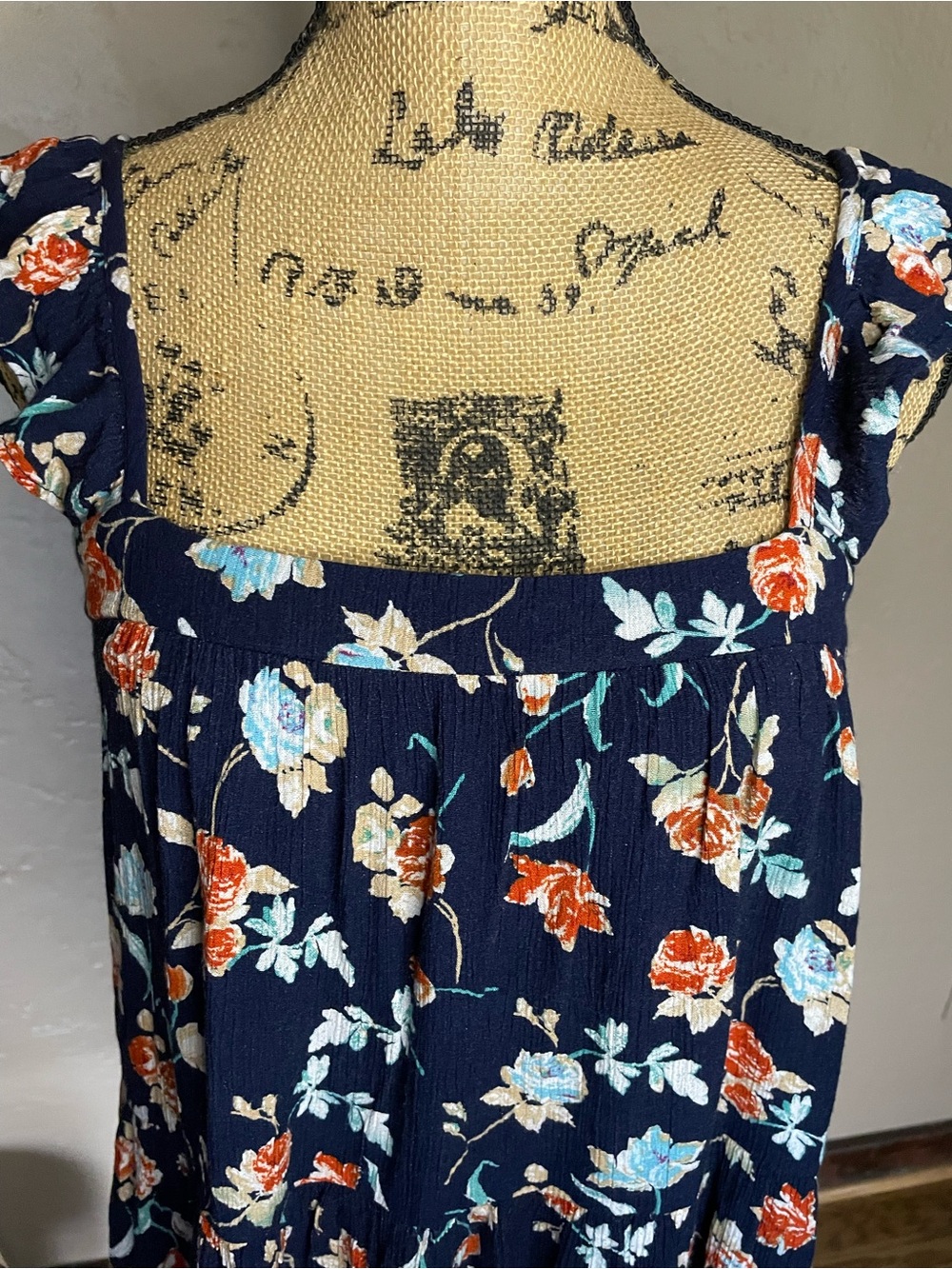 Gilli Navy Blue Floral Dress with Coral and Light Blue Accents Small